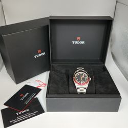 39mm 2025 Tudor Black Bay 58 GMT "Coke-Style" Black And Red Bezel Stainless Steel Automatic Watch Box And Warranty Card