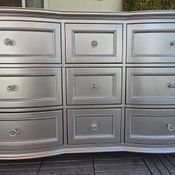 Lovely Dresser 