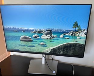 Dell Monitor 27”