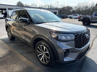 2025 Ford Explorer