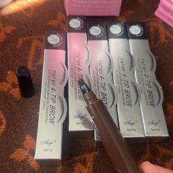 Eyebrows Tint