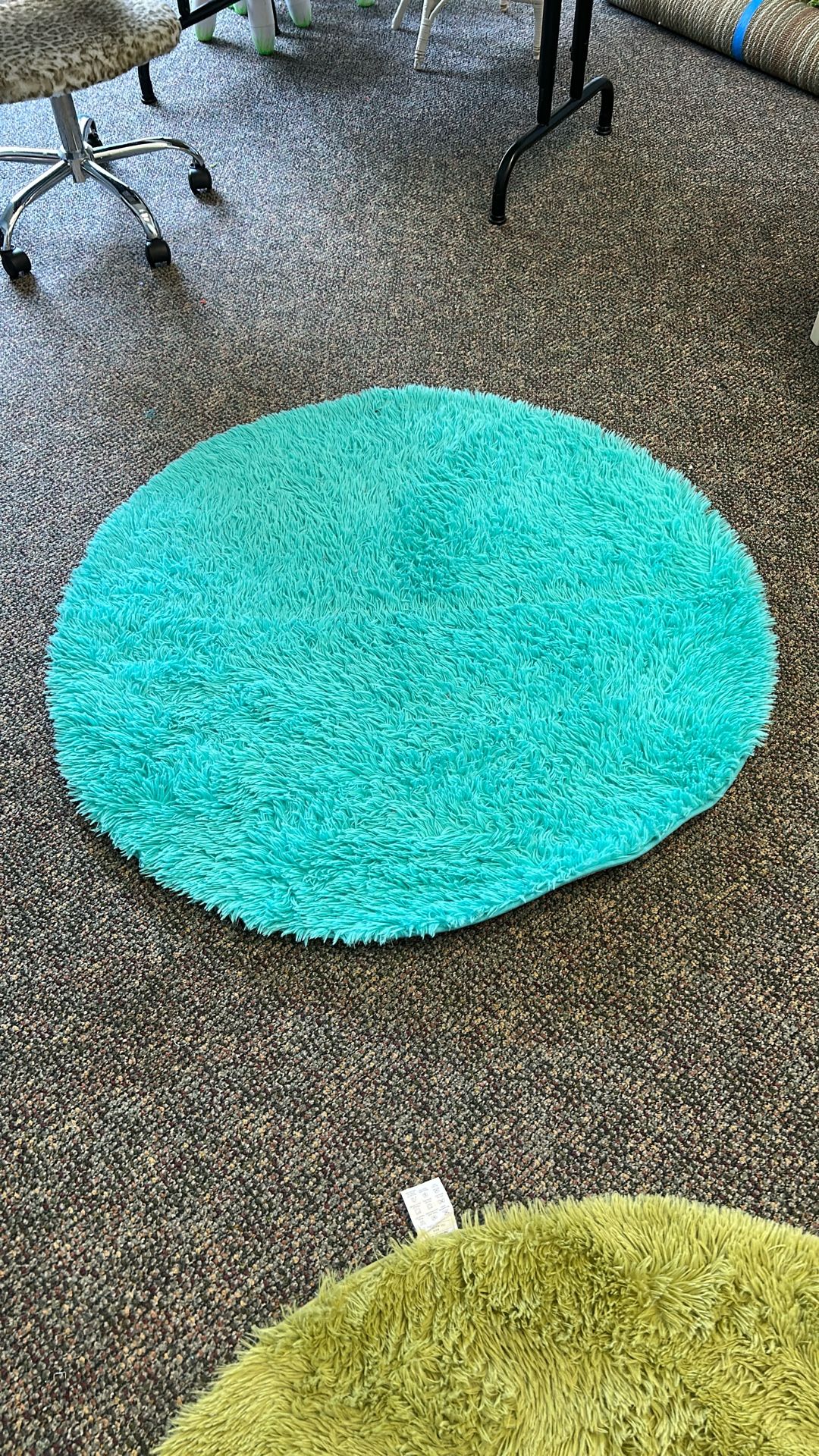 Green Soft Round Area Rug
