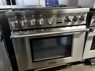 THERMADOR 36”WIDE DUAL FUEL RANGE STOVE