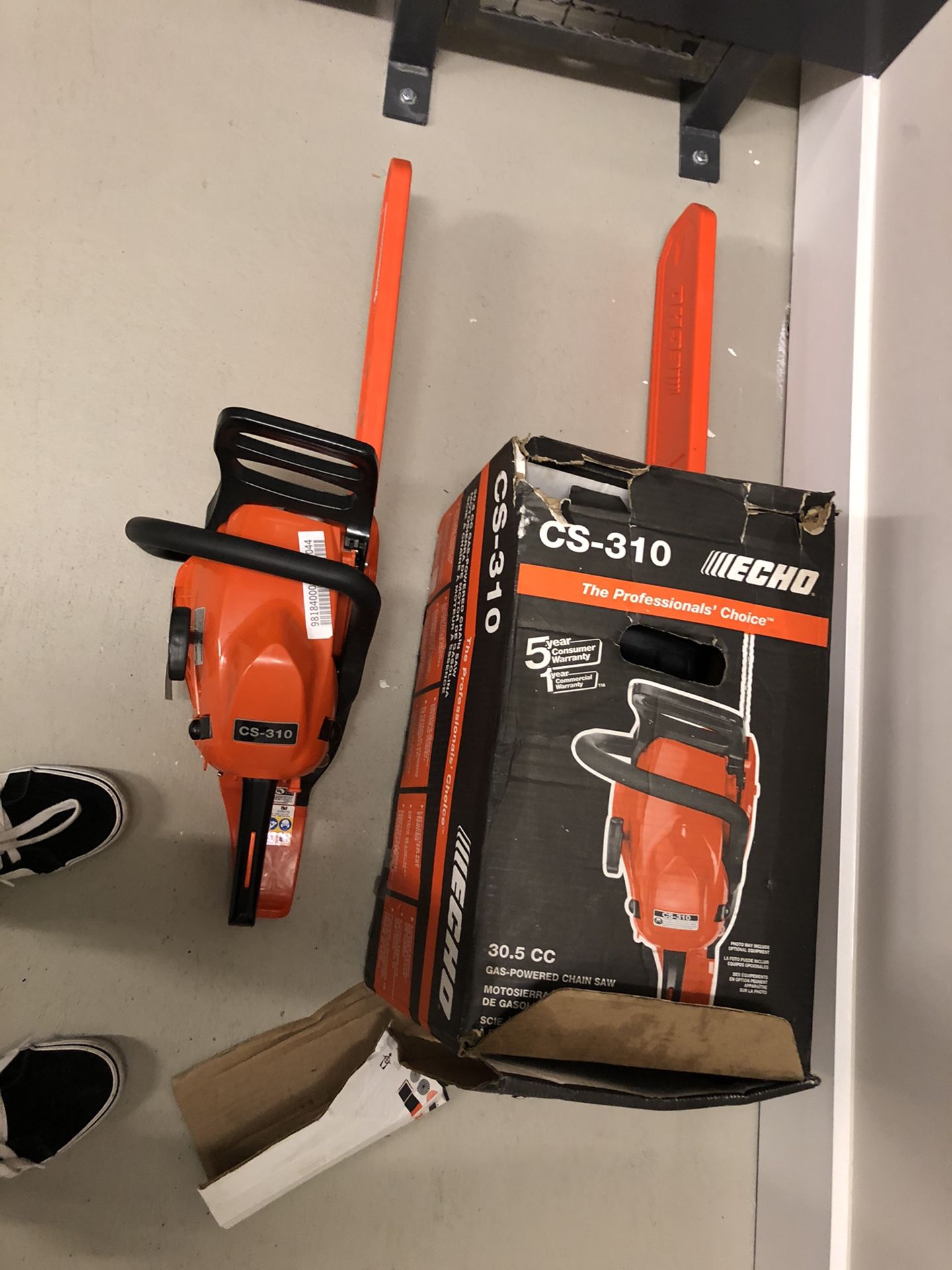 Echo CS-310 chainsaw