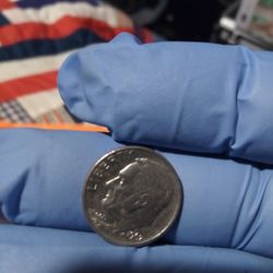 №325. Roosevelt Dime"1967"NoM/M. & Cracked Line R A R E. O R R,.