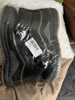 Men know boots size 13