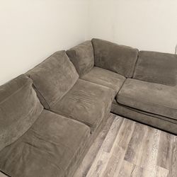 Pull-out Couch