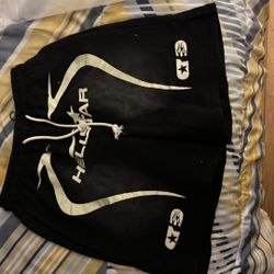 hellstar shorts