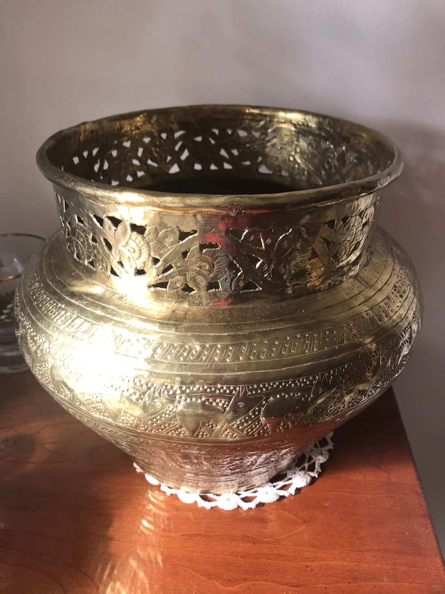 Middle Eastern Brass Ornate Animals & floral large Flower/ plant Pot