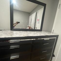Drawer With Mirror 