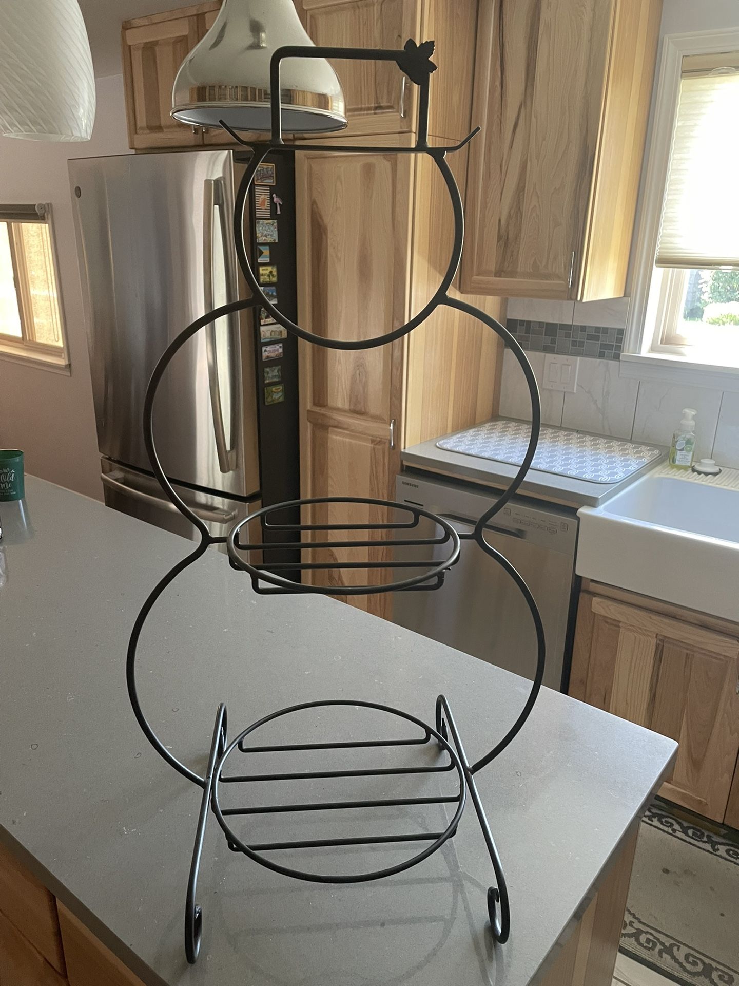 1999 Longaberger Snowman Metal Stand