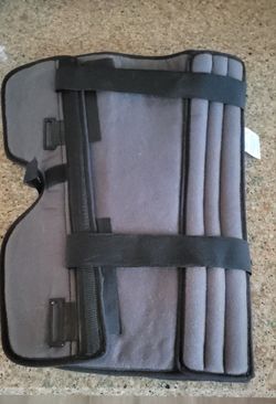 Adjustable knee brace