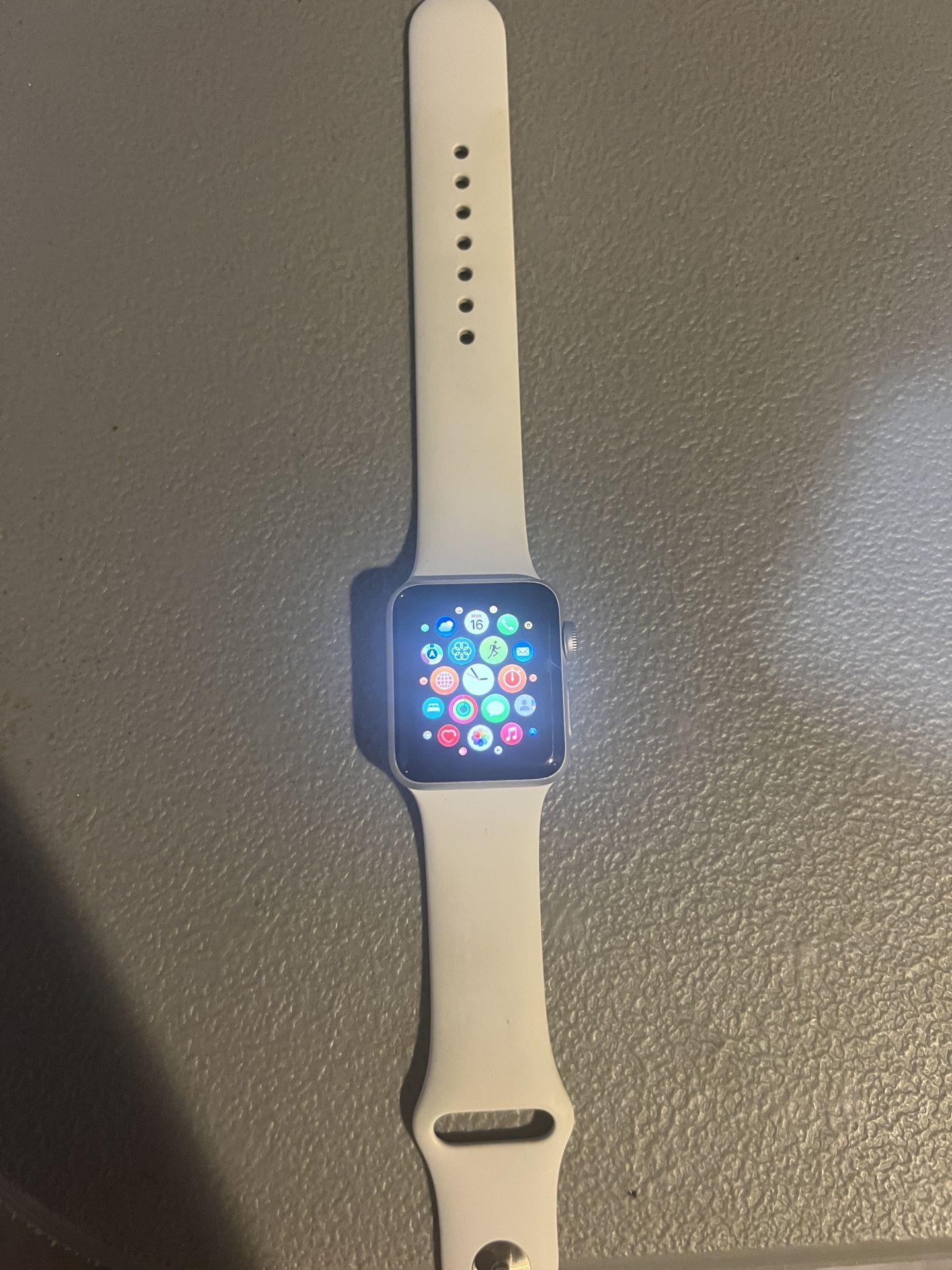 Apple watch series 3