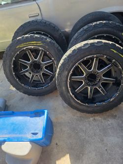 20x10 KX OFFROAD RIMS