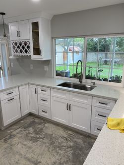 Kitchen cabinets quartz countertops