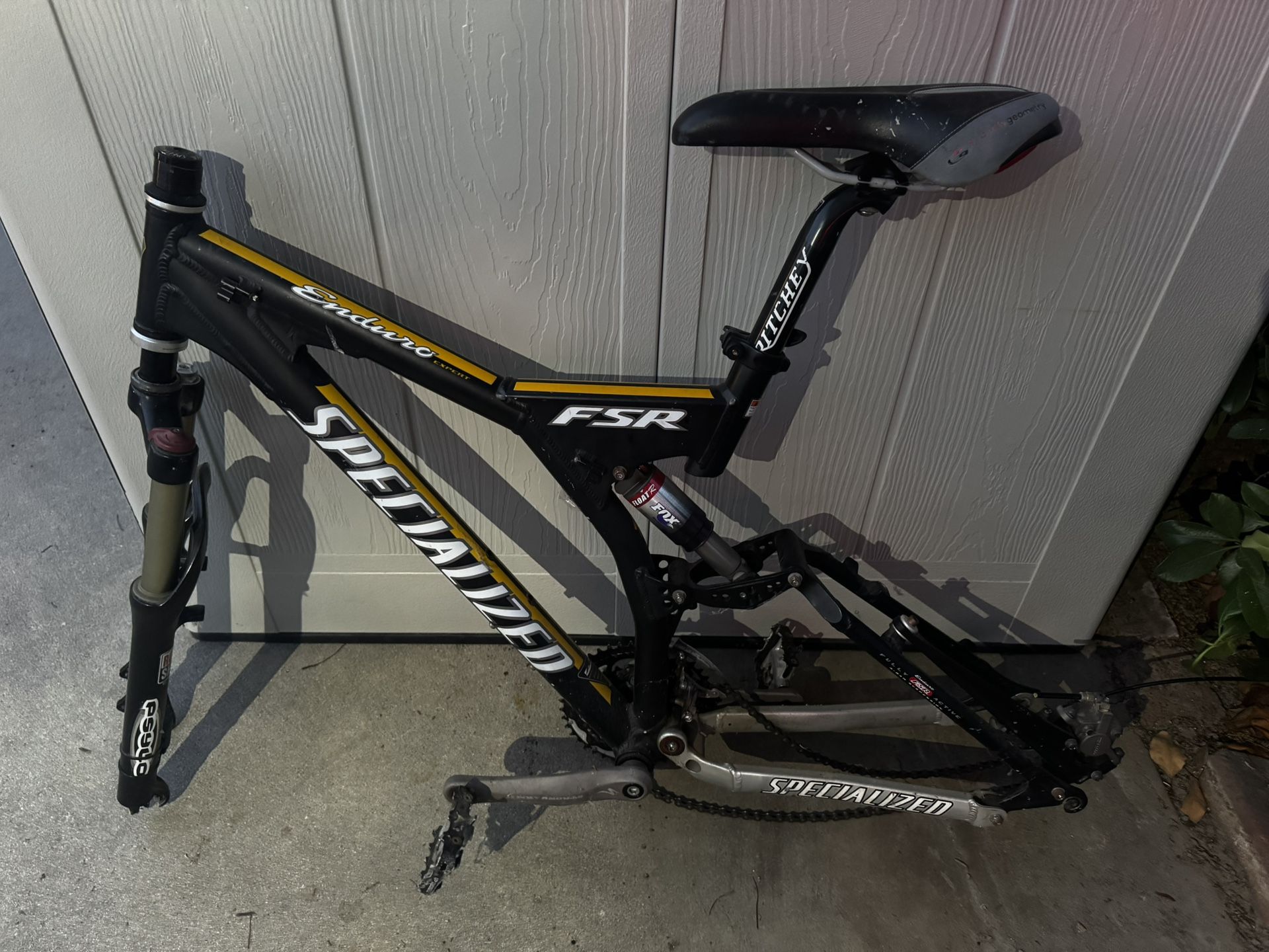 Dual Suspension Specialized Mountain Bike Frame