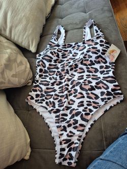 Swim suit L