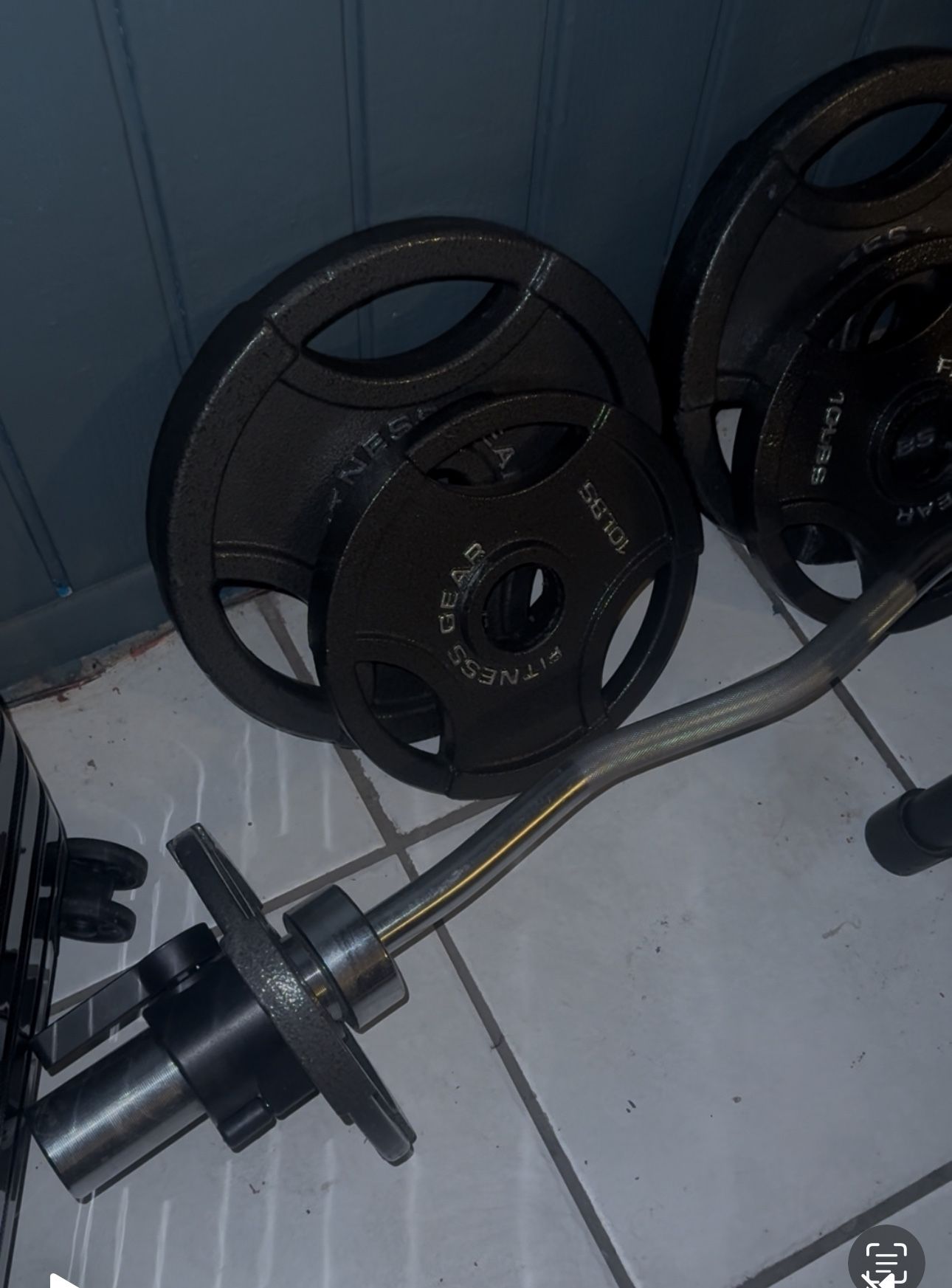 Weight Set 100lbs Plus Bar!