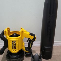 Esteban · DEWALT 20V MAX 125 MPH 450 CFM BRUSHLESS CORDLESS BATTERY POWERED BLOWER (TOOL ONLY)