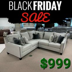 Hallenberg Fog Sectional 