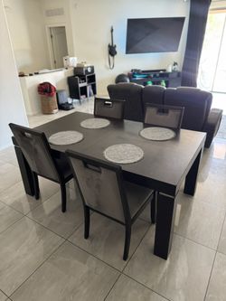 DINER TABLE