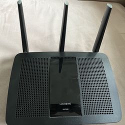 Linksys EA7500 Router 