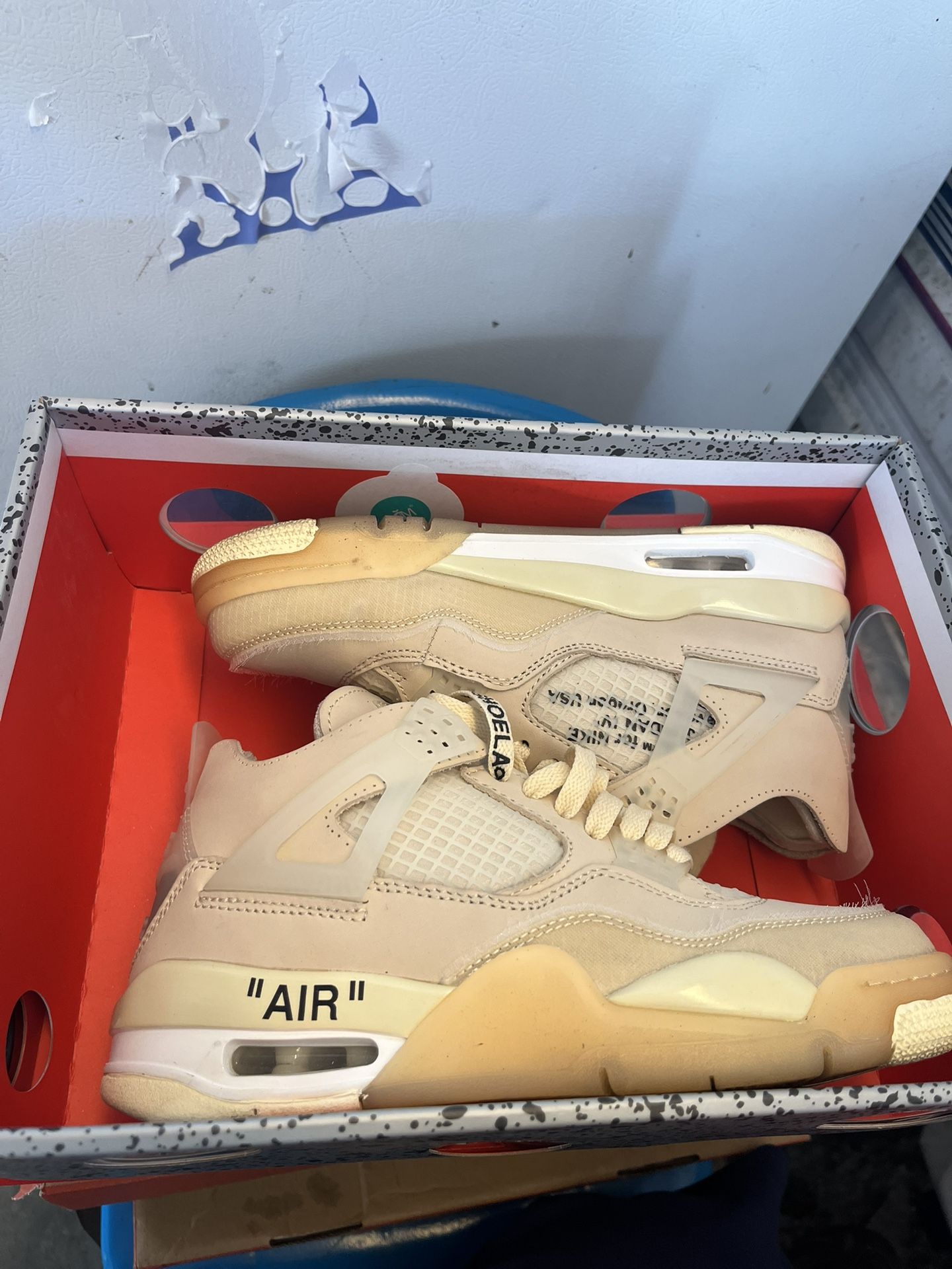Jordan 4