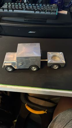 Black Friday $180 Vintage BAIER WWII GERMAN GES-GESCH Willys JEEP Petrol Lighter & Ashtray Antique