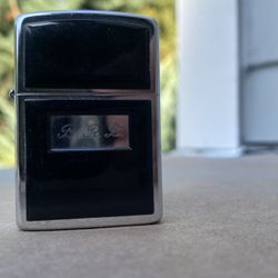 Zippos Lighter And Case