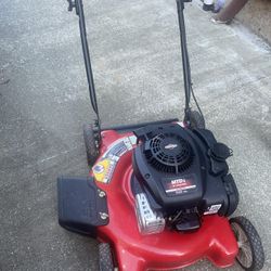 Almost Brand New Push Lawn Mower 