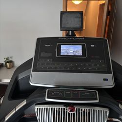 Pro Fit form Pro 2000 iFit treadmill.