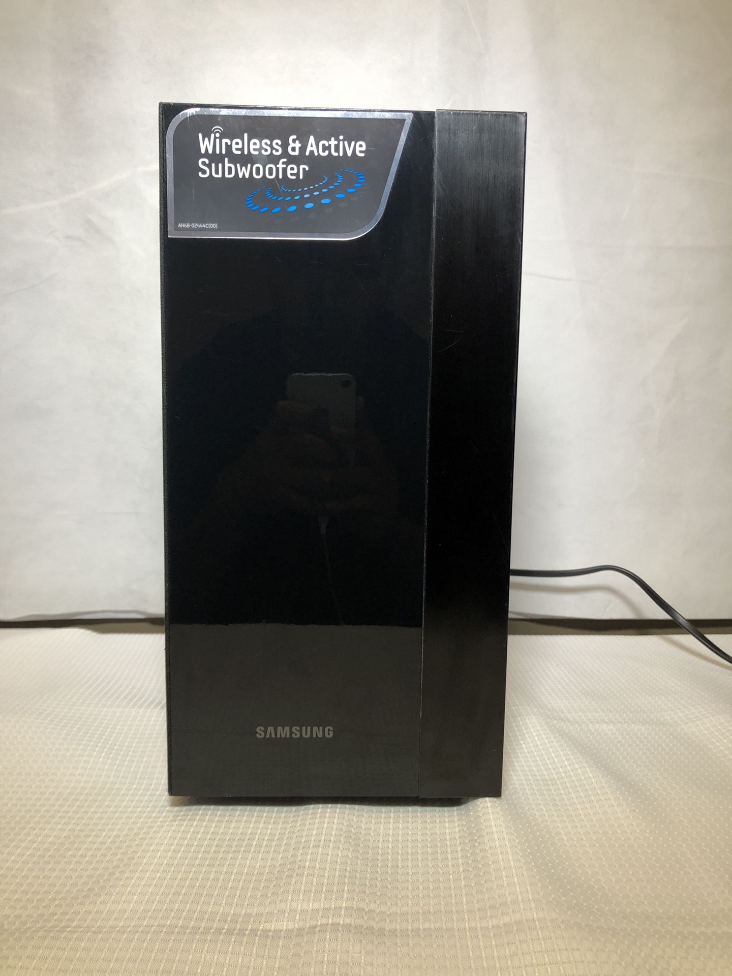 Samsung PS-WE450 Wireless Bluetooth Active Subwoofer for HW-E450 Soundbar