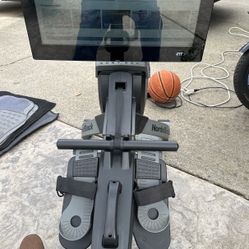 Nordic track  RW900  With  IFIT  MONITOR 