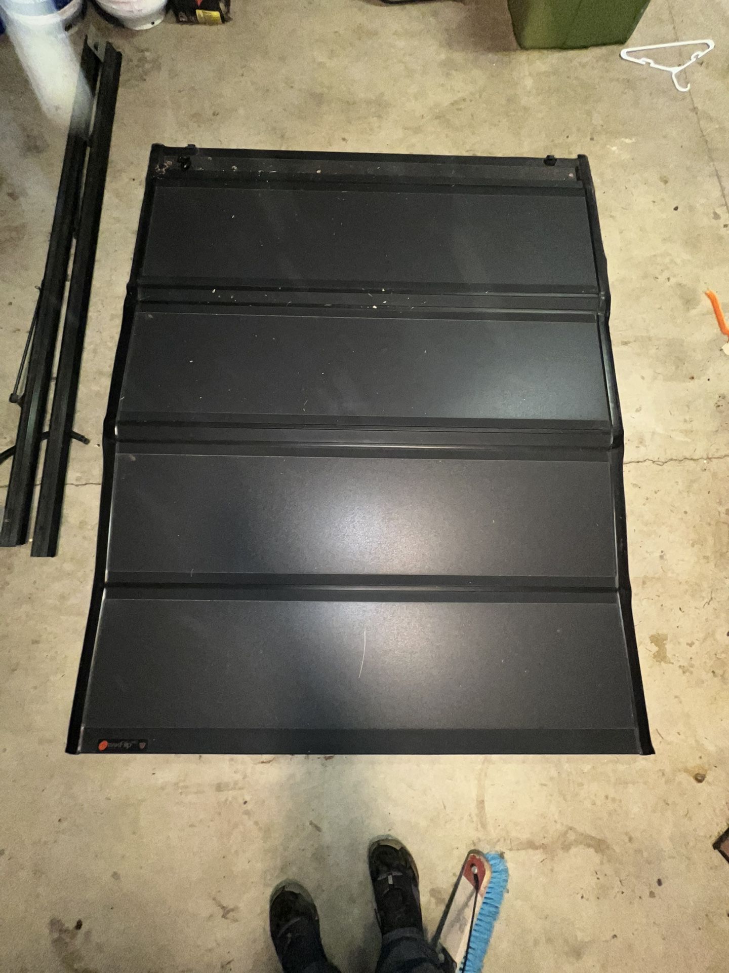 Back Flip Tonneau Cover