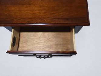 Pennsylvania House Limited Edition Cherry Side Table