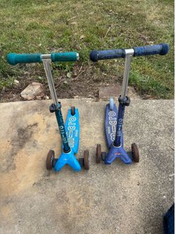 2 Micro Mini Scooters + XS Helmet