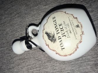 Toad Tongue Juice Halloween Ceramic Potion Bottle holiday decoration for haunted house