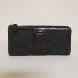 Coach Signature Canvas/Leather Wallet
