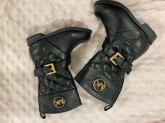 Michael Kors Baby Boots 5 US