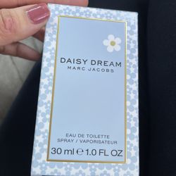 Daisy Dream Perfume