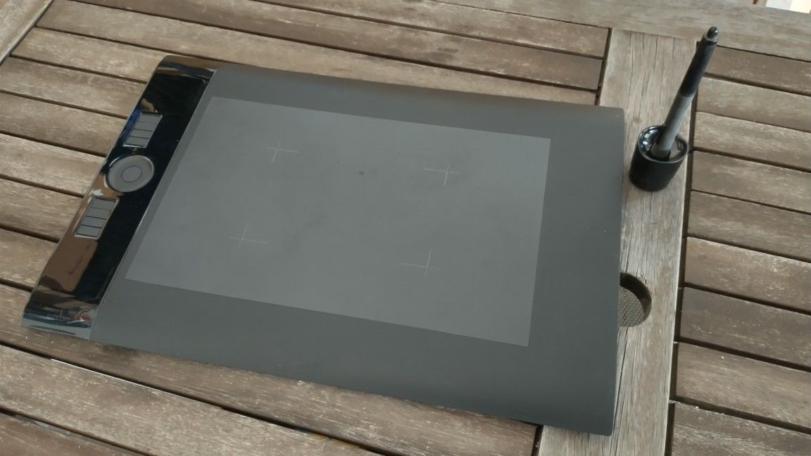 Wacom Intuous4 PTK-840 drawing Tablet