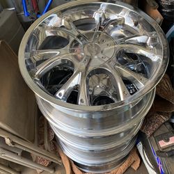 Set of  Rims size 18