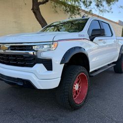 2022 CHEVY SILVERADO LT Z71,  1500, 16K LOW MILES, COLD AC, RUNS GREAT, FINANCE AVAILABLE 🚘