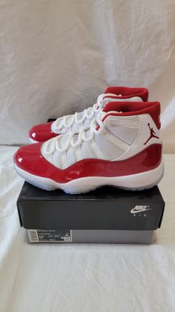 Jordan 11 Retro Cherry Size 9.5