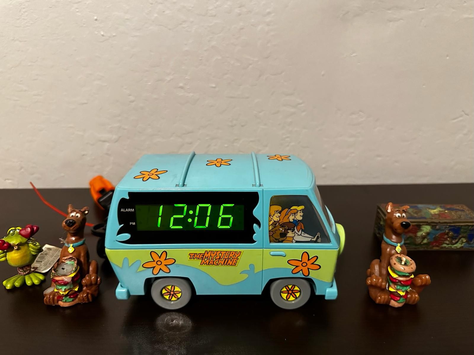 Vintage Scooby Doo Mystery Machine Alarm Clock