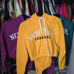 3 Outfits "FCFS" NO HOLDS