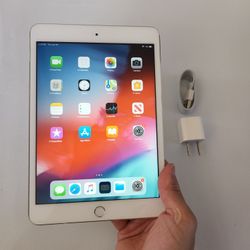 Apple iPad Mini 3 - Wifi - Like New 