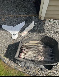 Five Bomb Snow goose decoys