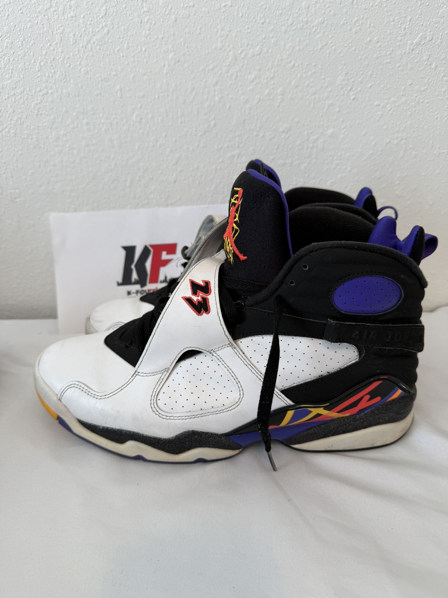 Air Jordan Retro 8 Three - Peat
