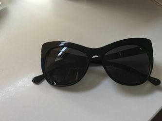 Elizabeth and James sunglasses